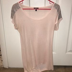Studded-sleeve t-shirt